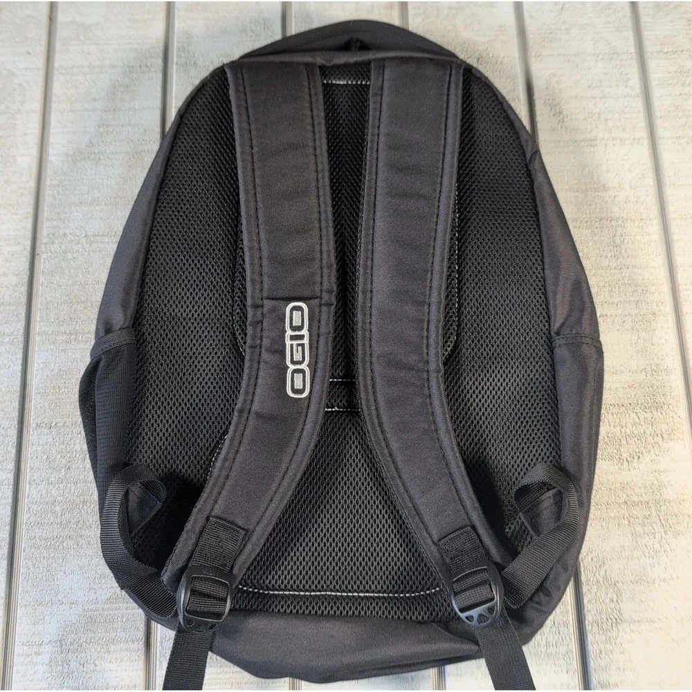 OGIO Colton Backpack 16